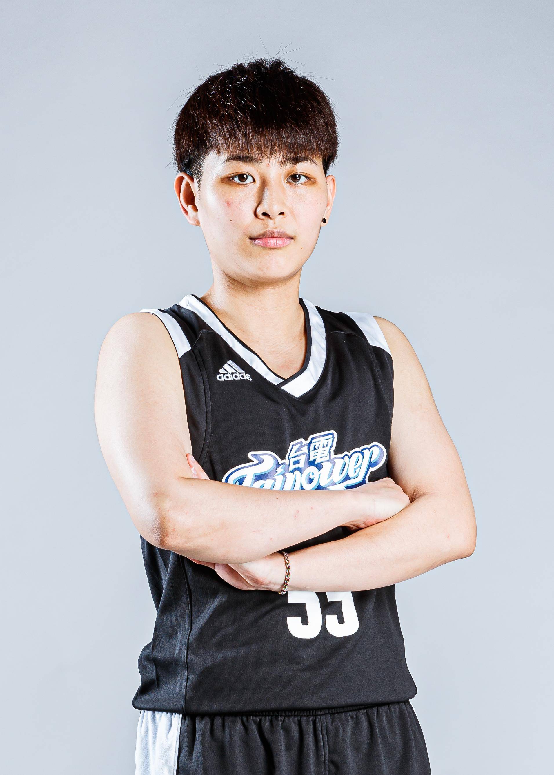 https://img.dnaps.cn/img/basketball/player/83df7629fde16e154e5649ab4850fde1.png